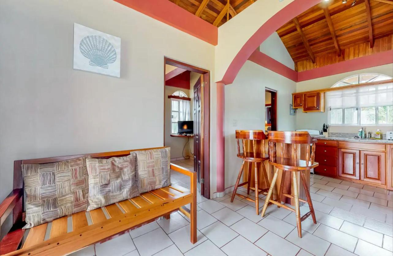 Sandy Feet Beach Resort Placencia Ngoại thất bức ảnh